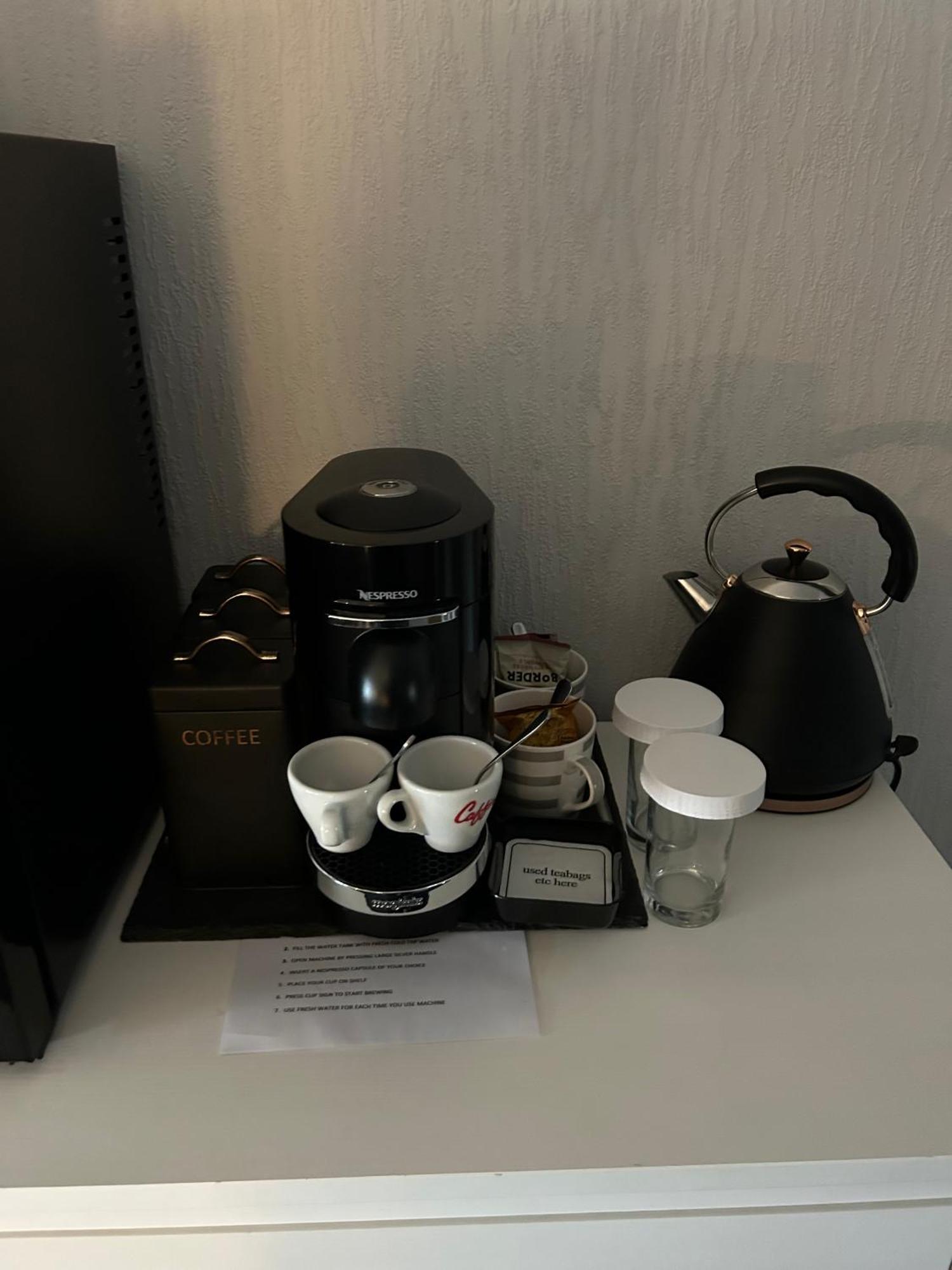 Lochindaal Hotel Port Charlotte エクステリア 写真